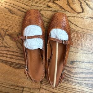 Katy Perry The Eve Sling Back Mary Jane Shoe / Size 5.5 / New but missing box